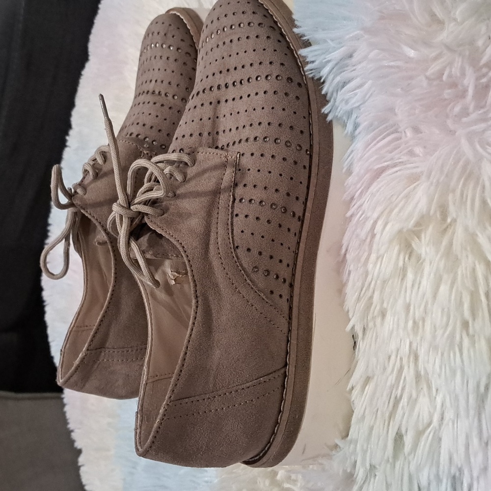 Andrea Women's Shoes, Size 9